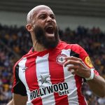 Bryan Mbeumo merayakan golnya ke gawang Wolves