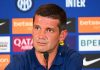Cristian Chivu dalam perkenalan sebagai pelatih baru Inter