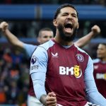 Douglas Luiz saat masih membela Aston Villa