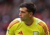Emiliano Martinez di laga Manchester United vs Aston Villa