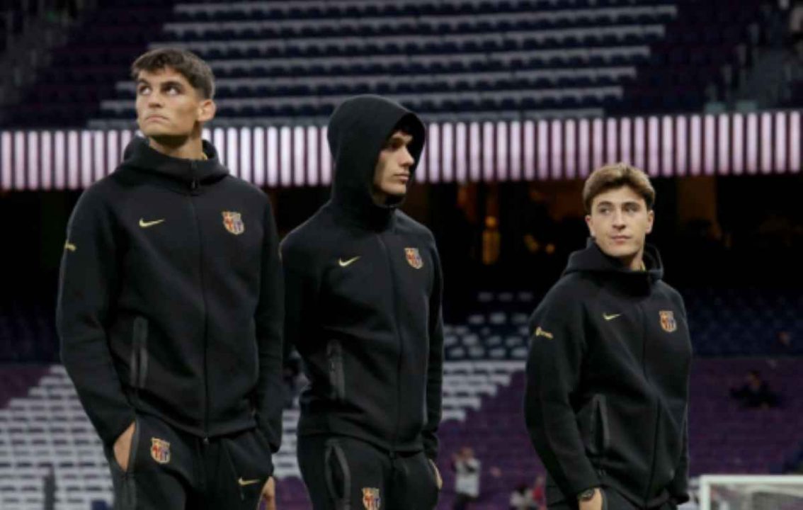 Gerard Martin dan Pablo Torre saat berada di klubnya Barcelona