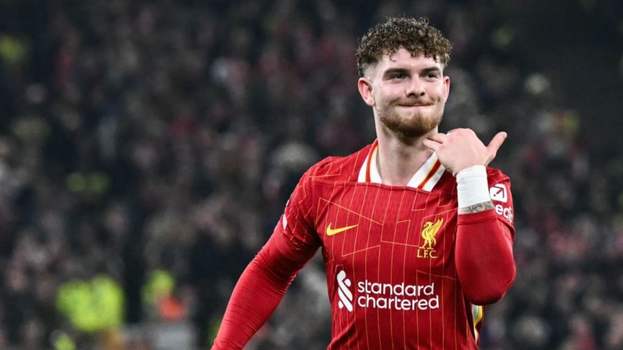 Harvey Elliott pemain Liverpool