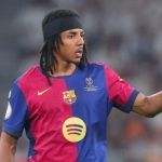 Jules Kounde dalam sebuah laga yang dimainkan Barcelona