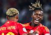 Lamine Yamal merayakan gol bersama Nico Williams