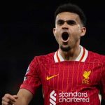 Luis Diaz merayakan golnya ke gawang Manchester City