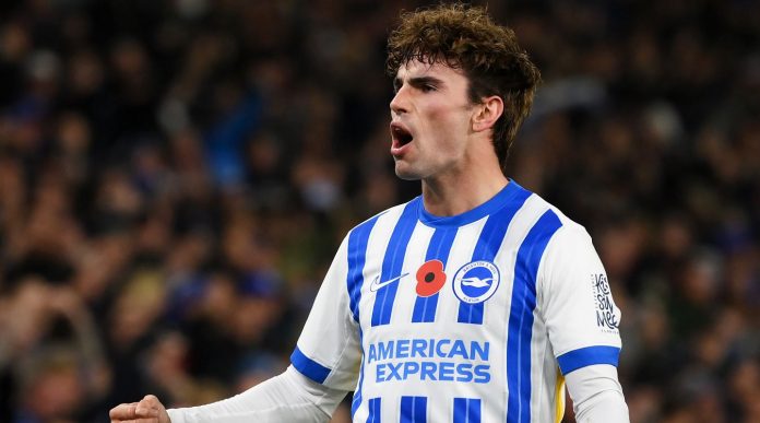 Matt O’Riley pemain Brighton