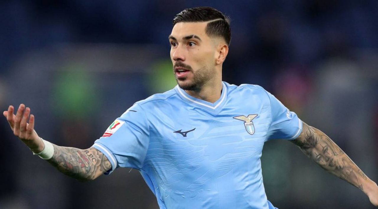 Mattia Zaccagni pemain Lazio
