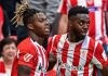 Nico Williams merayakan golnya bersama Inaki Williams