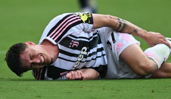Nicolo Savona menderita cedera cukup parah