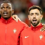 Rafael Leao dan Bruno Fernandes bersama di timnas Portugal