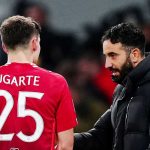 Ruben Amorim berbicara dengan Manuel Ugarte