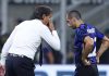 Simone Inzaghi berbicara dengan Henrikh Mkhitaryan