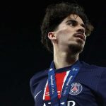 Vitinha dalam perayaan gelar juara Liga Champions