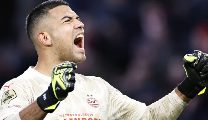 Transfer Walter Benitez ke Crystal Palace