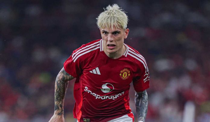 Aksi Alejandro Garnacho di laga Manchester United vs ASEAN All Stars