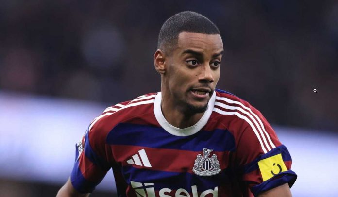 Alexander Isak target transfer striker Liverpool