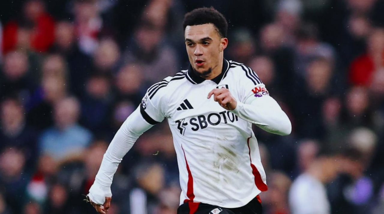 Antonee Robinson pemain Fulham United