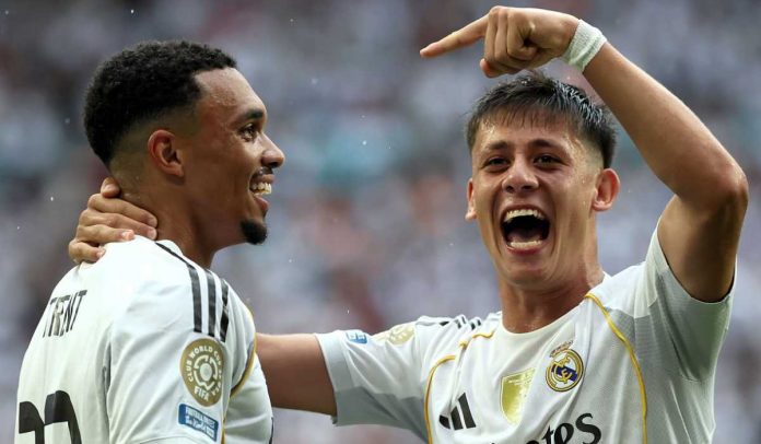 Arda Guler menunjuk kontribusi Trent Alexander-Arnold atas gol Real Madrid ke gawang Juventus