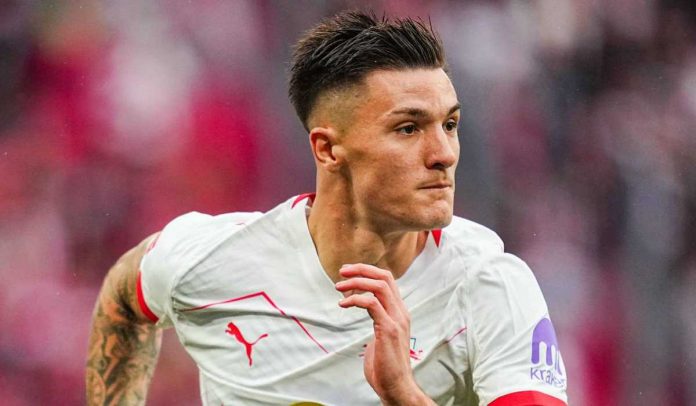 Benjamin Sesko diperebutkan Newcastle dan Manchester United