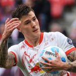 Benjamin Sesko merayakan gol ke gawang Holstein Kiel