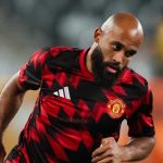 Bryan Mbeumo berlatih sebelum laga Manchester United vs West Ham