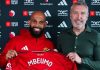 Bryan Mbeumo diperkenalkan sebagai pemain baru Manchester United
