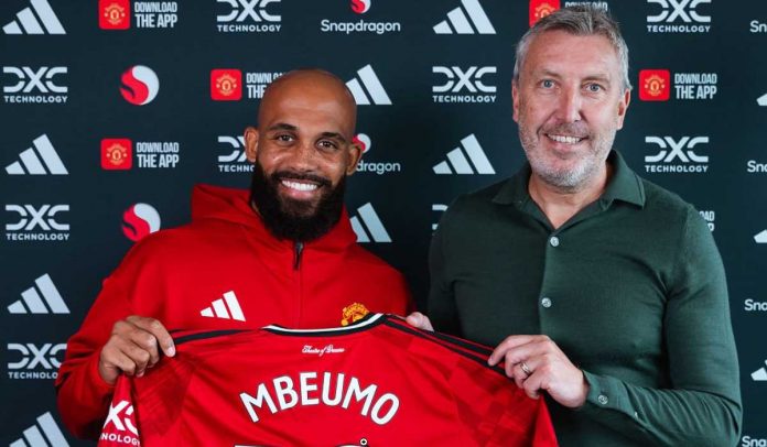 Bryan Mbeumo diperkenalkan sebagai pemain baru Manchester United