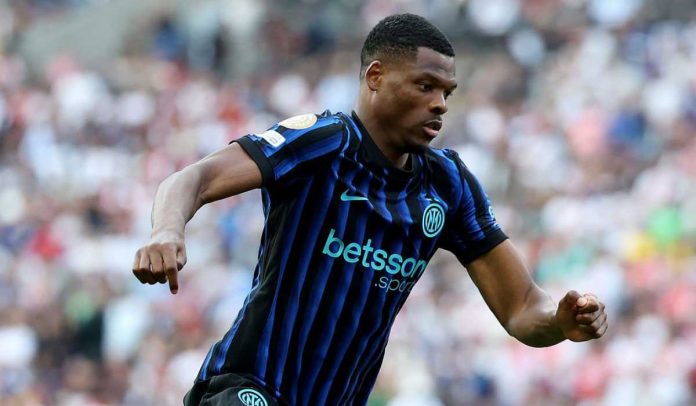 Denzel Dumfries ditawarkan ke Barcelona