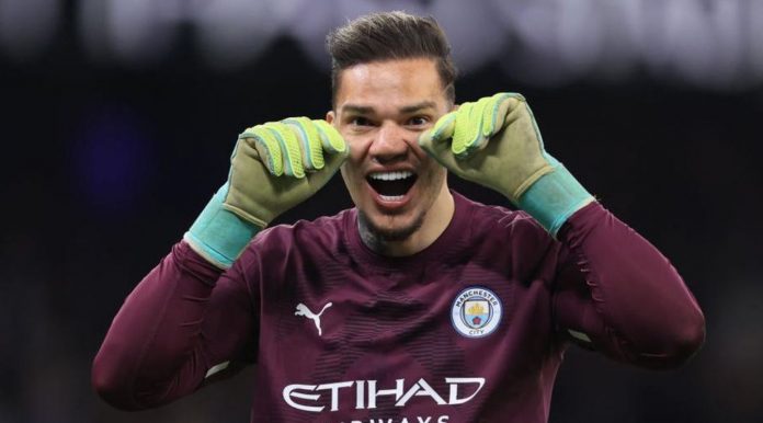 Ederson Moraes kiper Manchester City