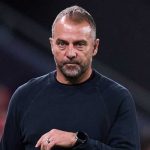 Gestur Hansi Flick di laga Athletic Club vs Barcelona