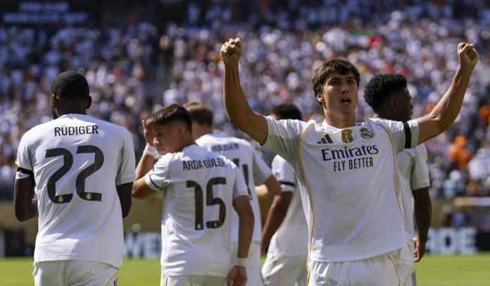 Gonzalo Garcia merayakan golnya untuk Real Madrid