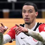 Hugo Ekitike tes medis untuk Liverpool