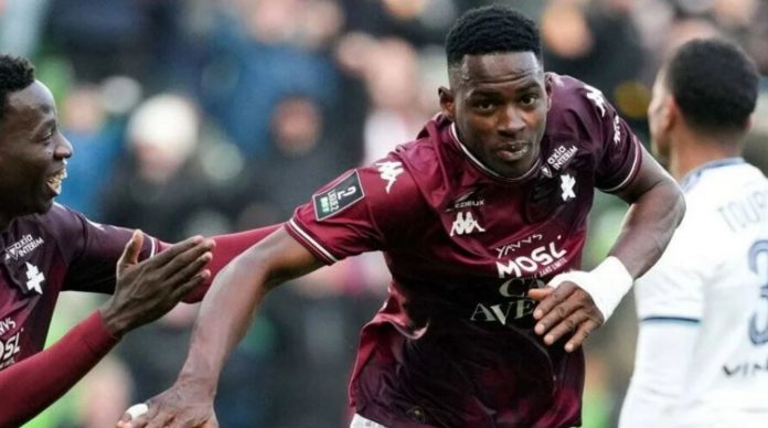 Idrissa Gueye pemain FC Metz