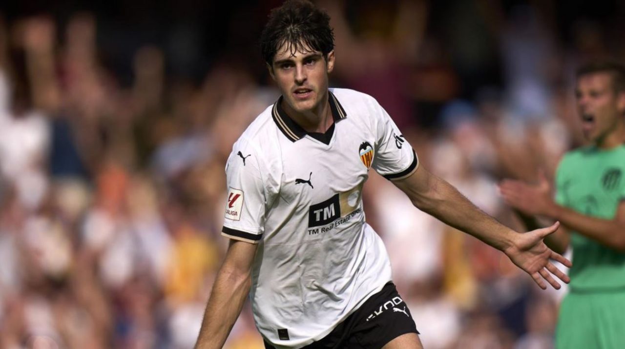 Javi Guerra pemain Valencia