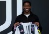 Jonathan David saat diperkenalkan sebagai pemain baru Juventus