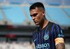 Lautaro Martinez tertunduk usai kekalahan Inter dari Fluminense