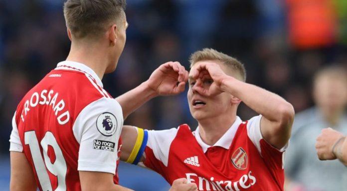 Leandro Trossard dan Oleksandr Zinchenko pemain senior Arsenal
