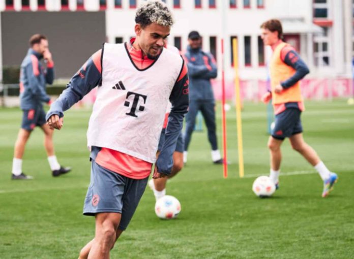 Luis Diaz dalam Sesi Latihan Bayern Munchen