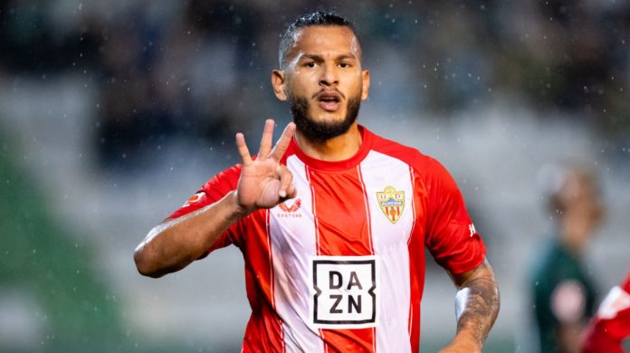 Luis Javier Suarez pemain Almeria