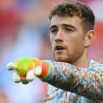 Mark Travers resmi transfer ke Everton dari Bournemouth