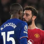 Nicolas Jackson berdebat dengan Bruno Fernandes