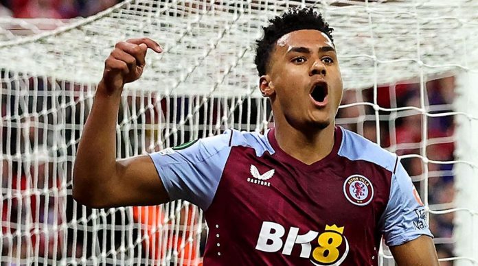 Ollie Watkins pemain Aston Villa