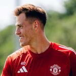 Radek Vitek saat menjalani sesi latihan di Manchester United