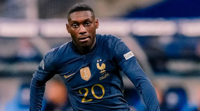 Randal Kolo Muani pemain PSG