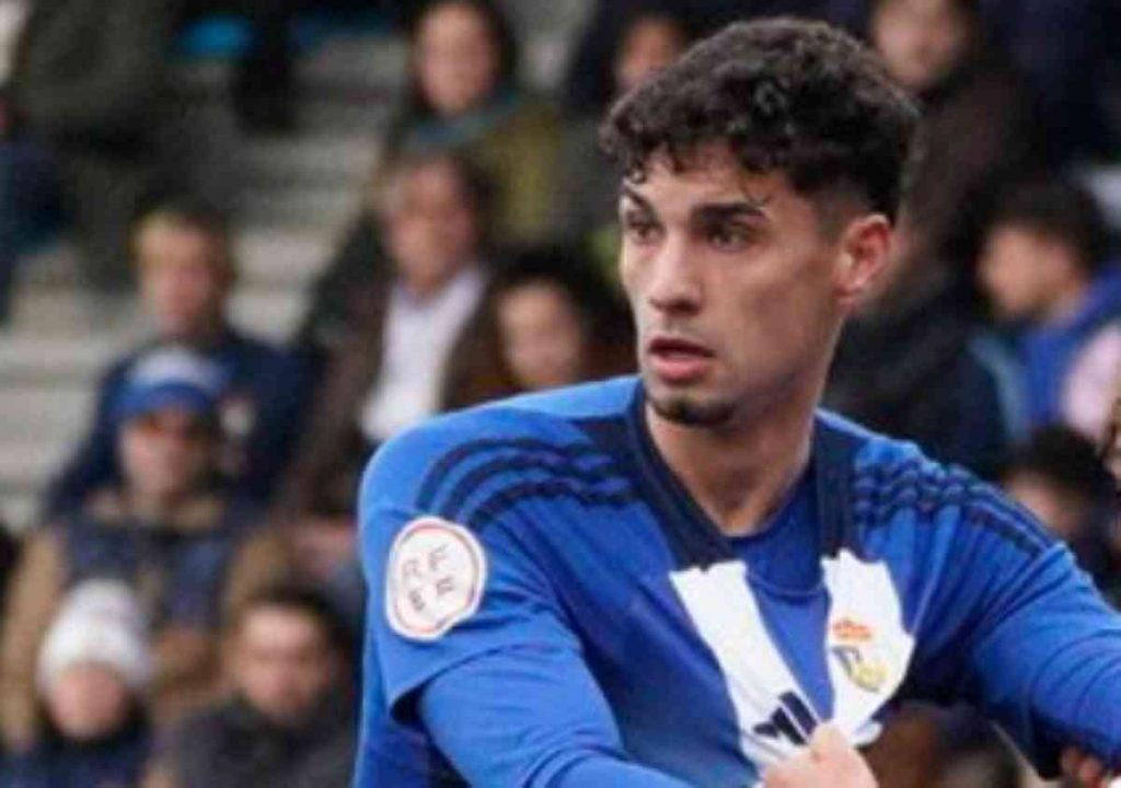 Sevilla Menangkan Perburuan Transfer Alex Costa Atas Barcelona