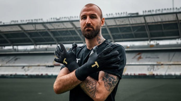 Vanja Milinkovic-Savic resmi gabung Napoli