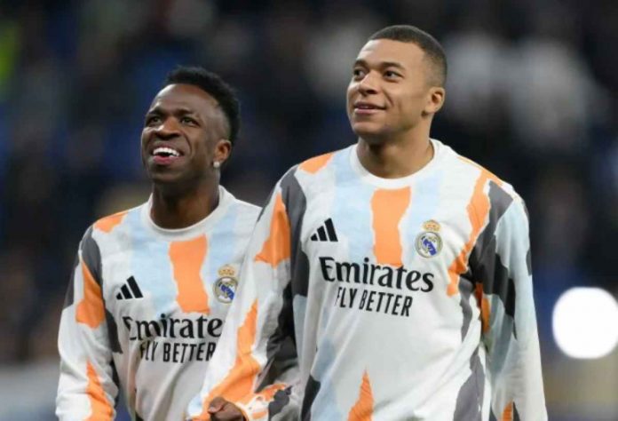 Vinicius Berharap Kantongi Gaji Sama dengan Mbappe