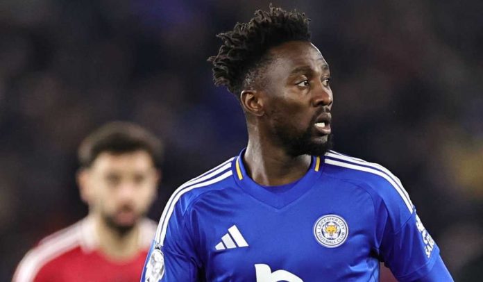 Wilfrid Ndidi di laga Leicester City vs Manchester United