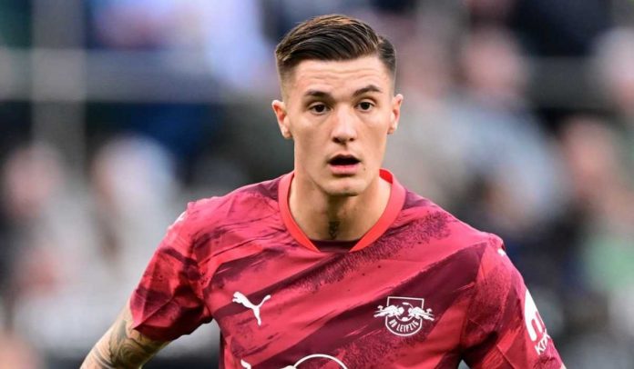 Aksi Benjamin Sesko di laga Borussia Mönchengladbach vs RB Leipzig