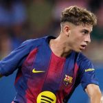 Aksi Fermin Lopez di laga Barcelona vs Como